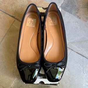 DV by Dolce Vita Black Patent Cap-Toe Ballet Flats with Bow